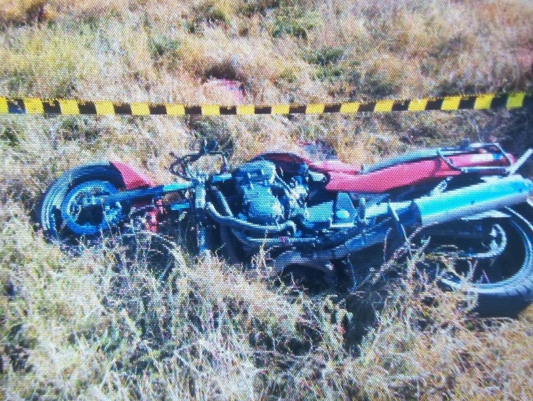 Culmea inconștienței. Beat și fără permis s-a urcat pe motocicletă