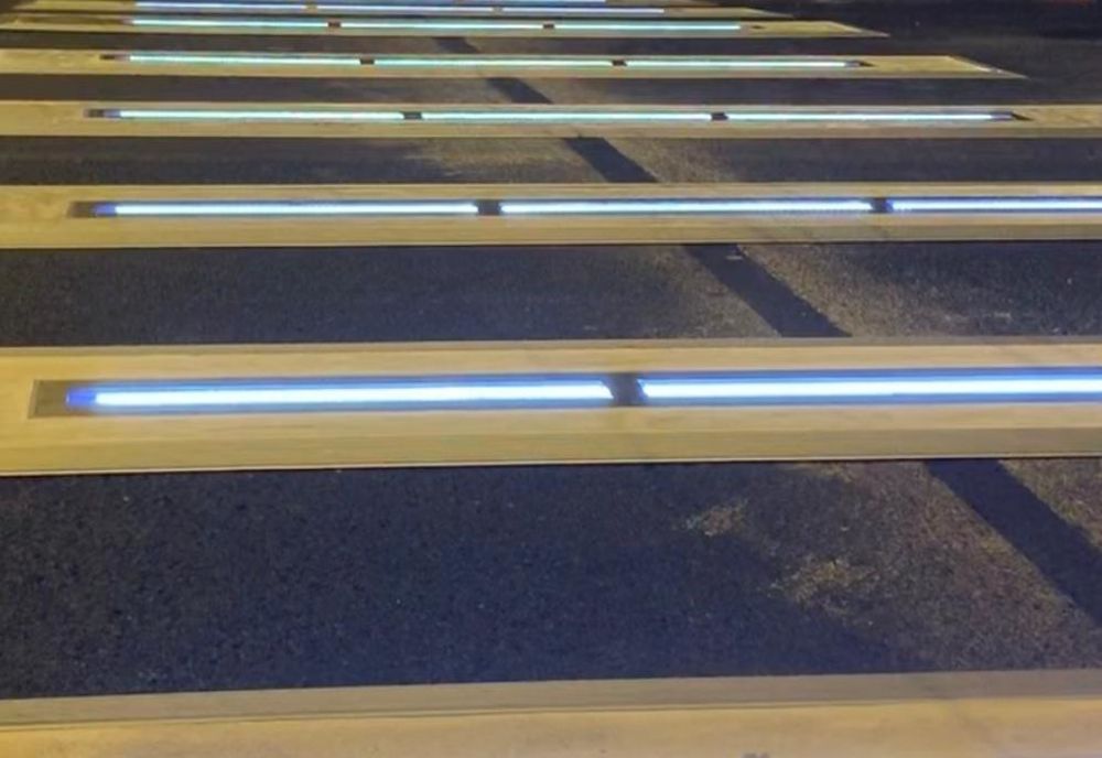 Trecere de pietoni inteligentă, la intrarea în orașul Constanța (video)