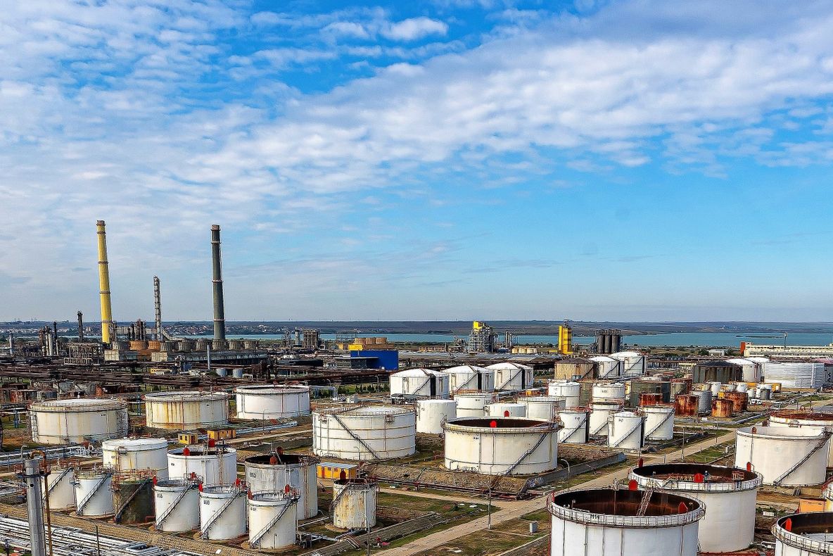 Rompetrol Rafinare, rezultate în creștere pe segmentul carburanților de aviație