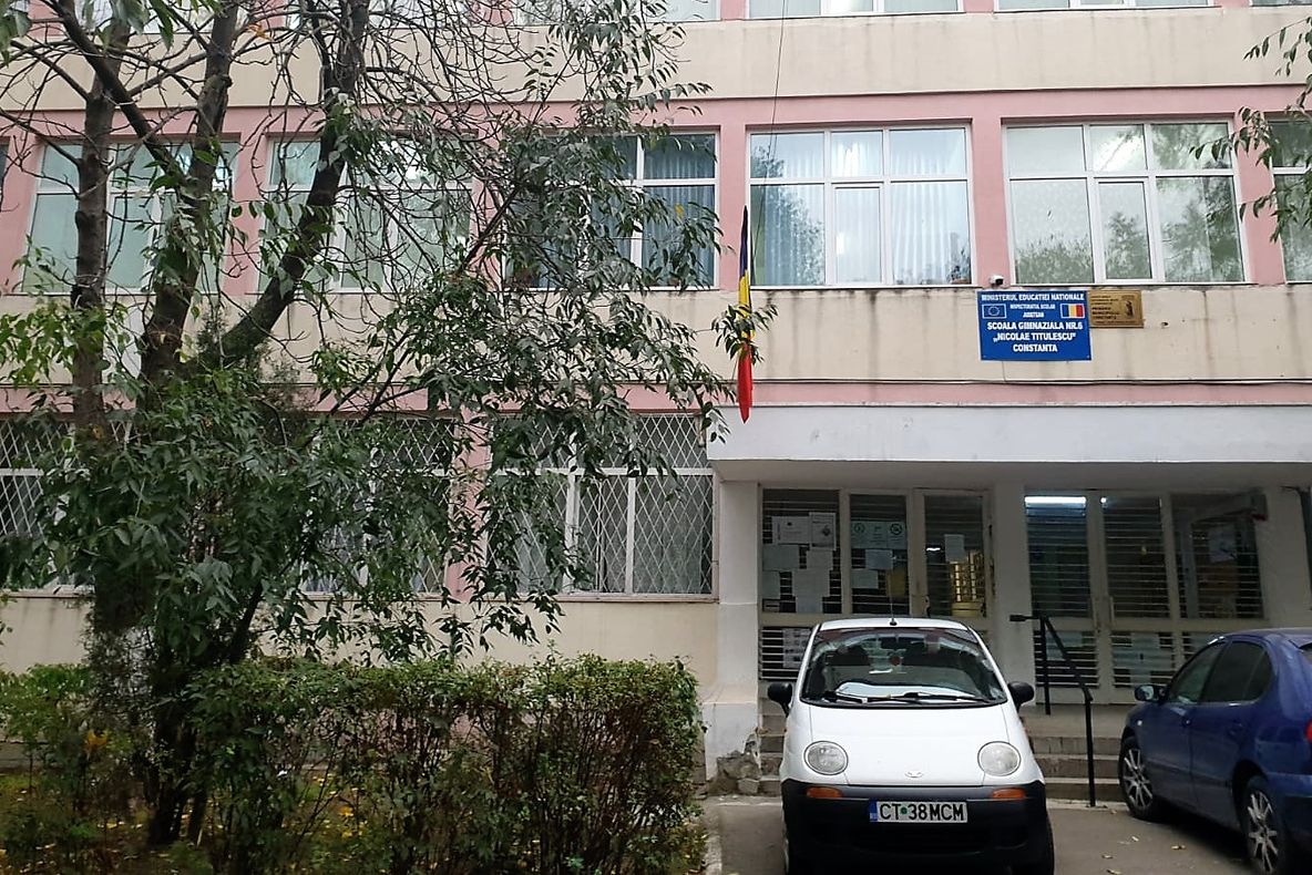 Altercația în urma căruia un elev a fost înjunghiat de un coleg a pornit de la un joc video online (video)