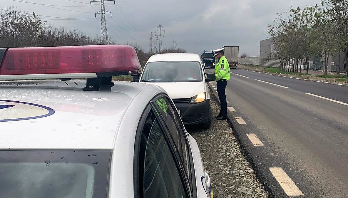 1.305 lei amendă pentru un șofer care „zbura” cu 160 km/h, pe DN 3C în județul Constanța
