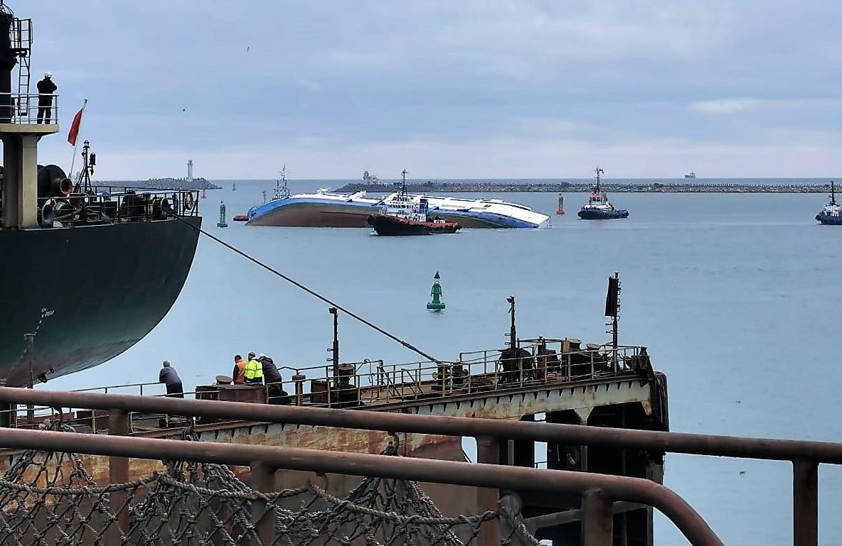 Ministrul Agriculturii reacționează în cazul incidentului naval din Portul Midia