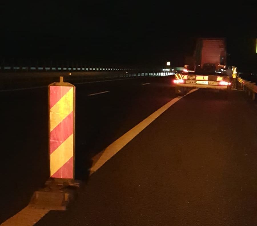 FOTO VIDEO| Incident pe Autostrada București - Constanța. Un tir a rămas fără frâne