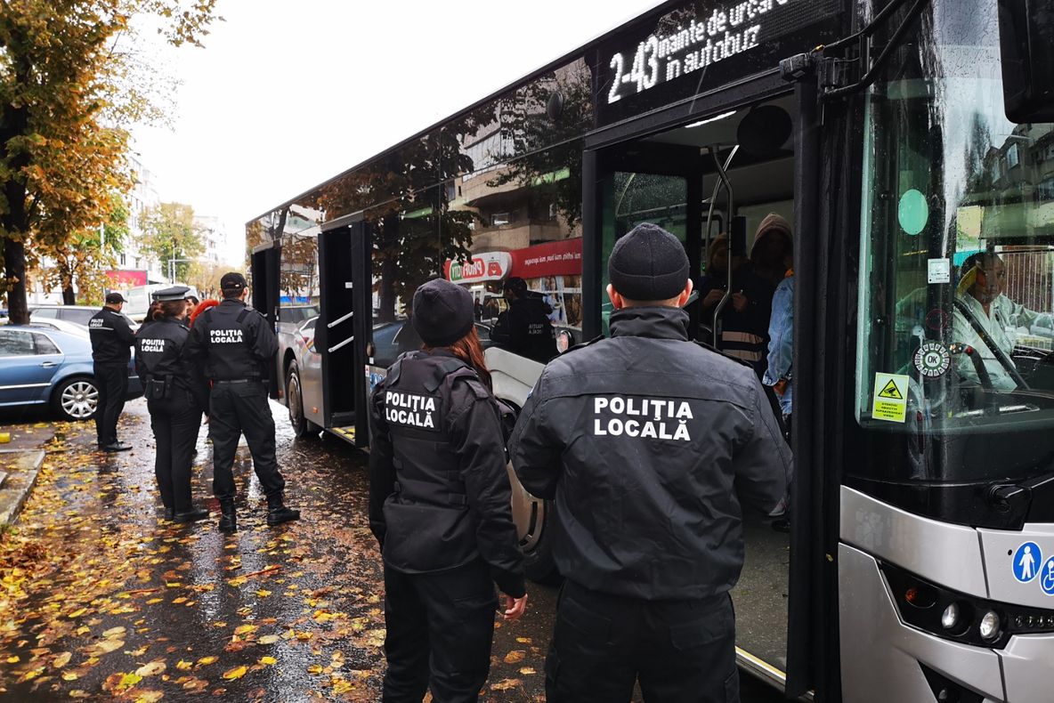 FOTO| Circuli fără bilet? Polițiștii locali au luat în vizor călătorii frauduloși