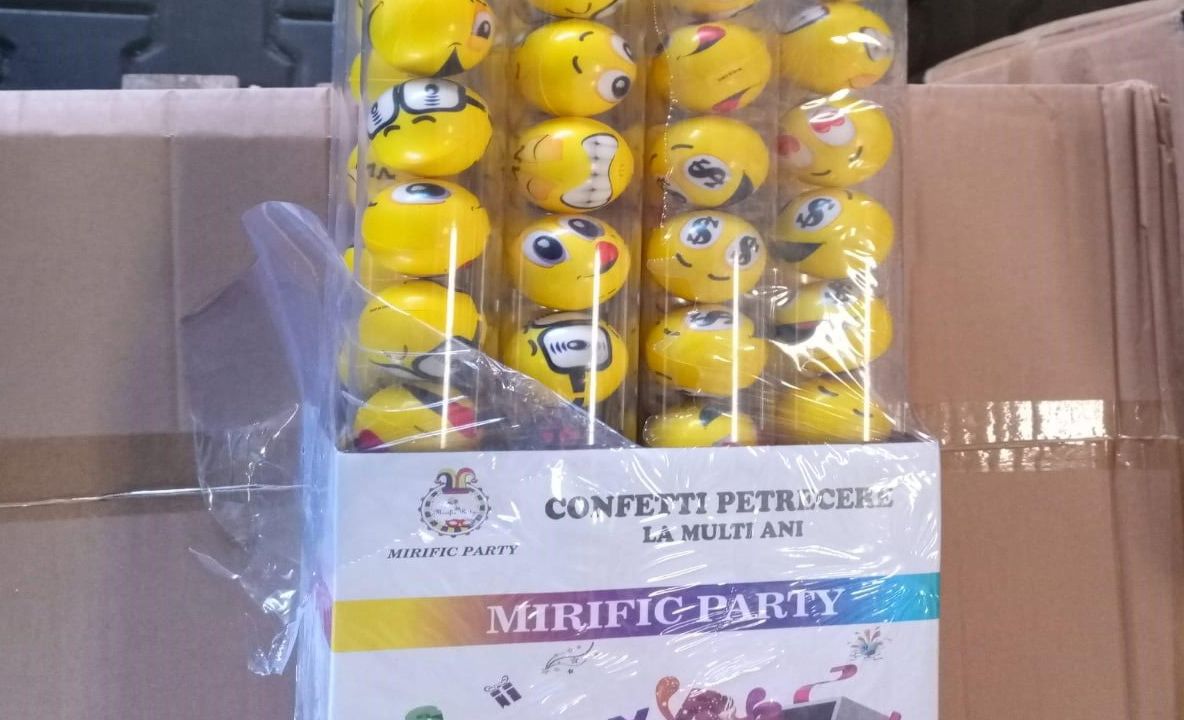 Contrabandă cu articole de petrecere, în Portul Constanţa Sud Agigea