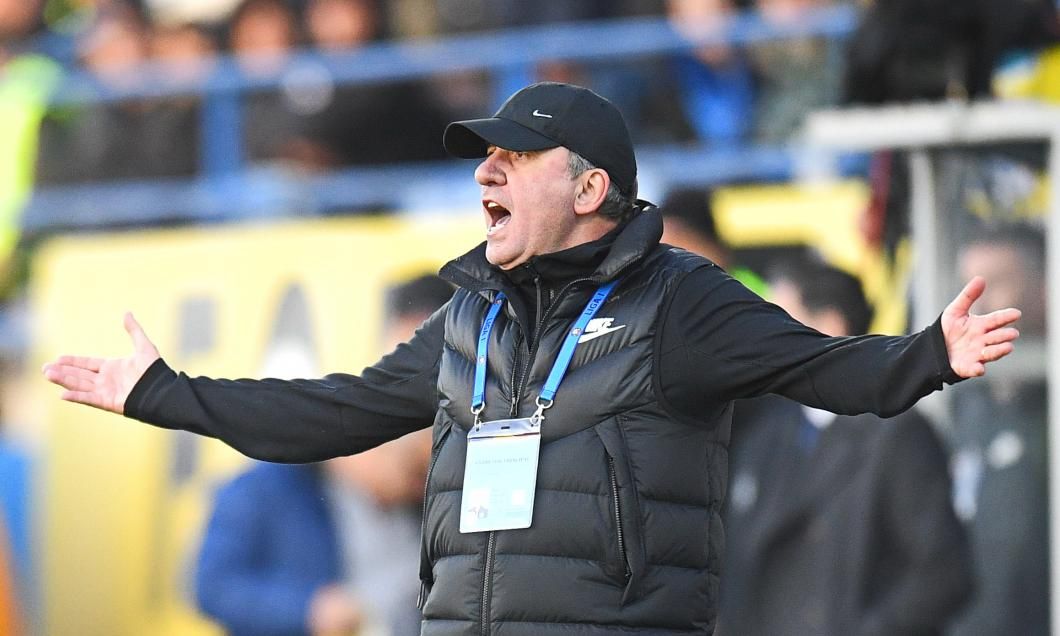 Viitorul lui Hagi este in PLAY-OUT