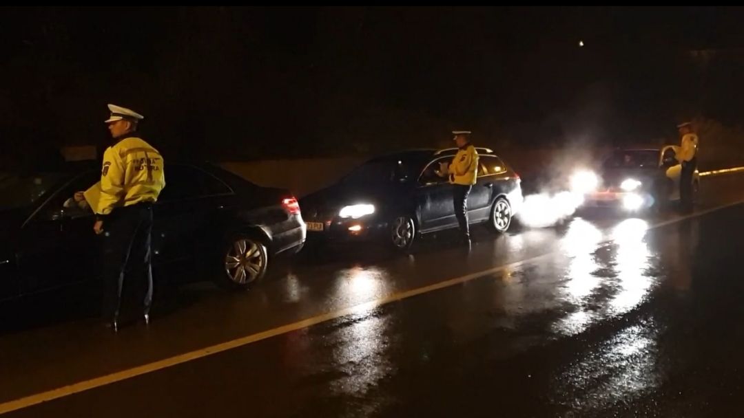 VIDEO| Razie de amploare la  Medgidia. Iată ce au găsit polițiștii