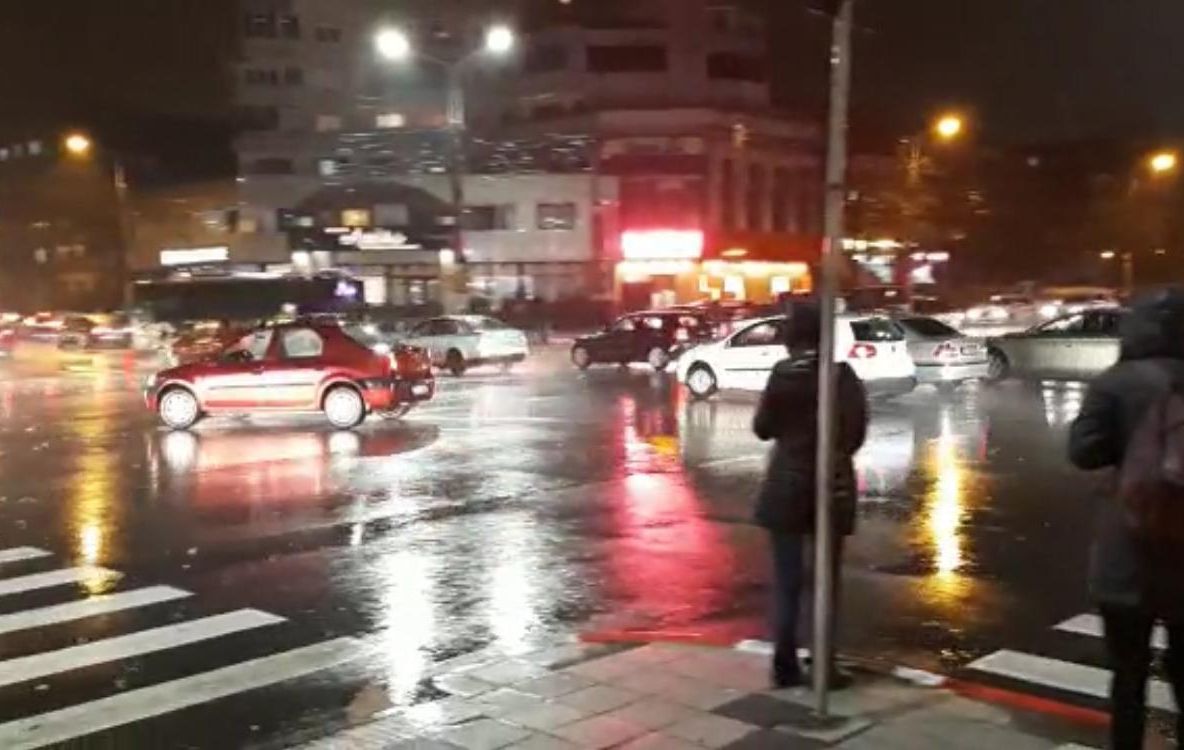 VIDEO| Avarie ENEL la Casa de Cultură. Semafoarele în zonă nu funcționează