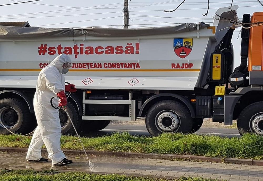 FOTO VIDEO| La Constanța a început dezinfecția drumurilor județene