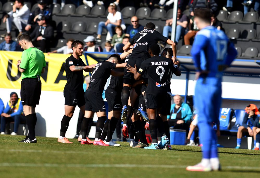 FOTO|"Fiecare își spune părerea după cum îi cade lui mai bine." Viitorul s-a impus la Clinceni