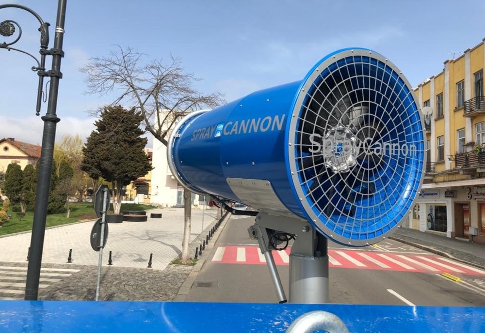 VIDEO| ATENȚIE! Străzile din Constanța, dezinfectate cu un atomizor de mare capacitate