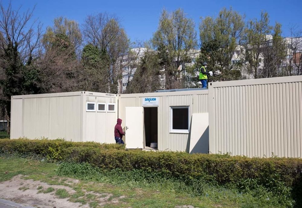 FOTO| Containere  modulare  pentru triajul epidemiologic  amplasate la  Spitalul Clinic Județean de Urgență