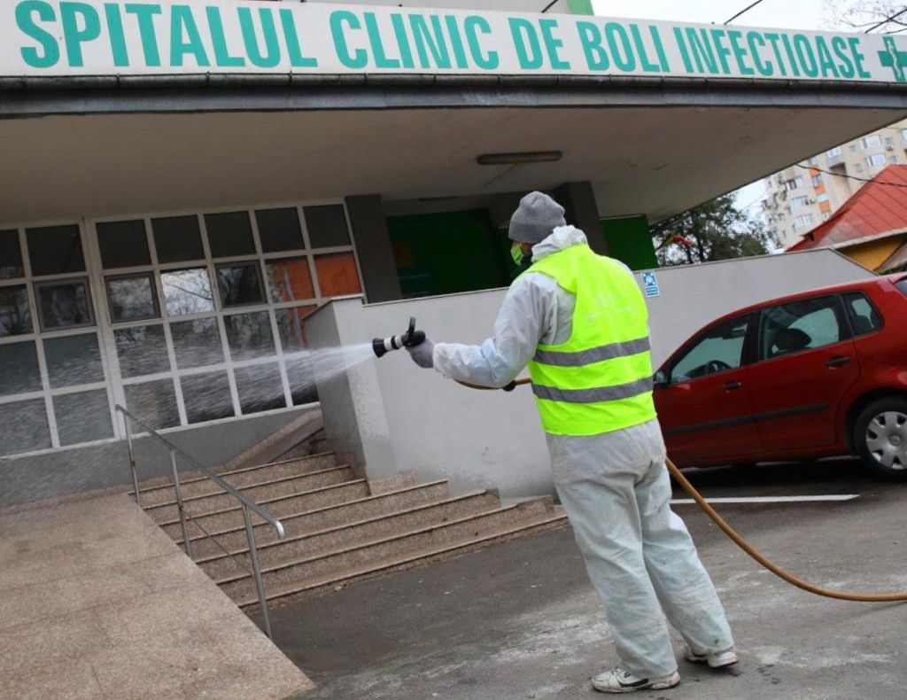 Continuă acțiunile de dezinfecție. În ce zone se va acționa astăzi