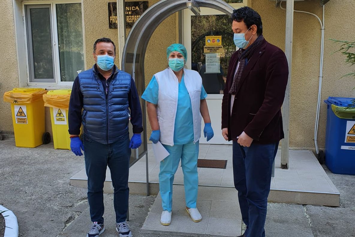FOTO|Platforma ''Împreună, Constanța va răsări''donează un tunel de dezinfectare Spitalului Clinic de Pneumofiziologie