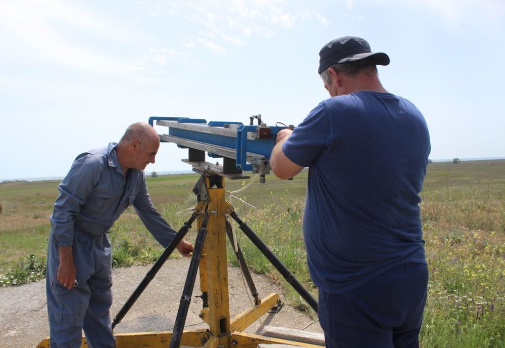  FOTO VIDEO| Rachete antigrindină, lansate din Poligonul Capu Midia