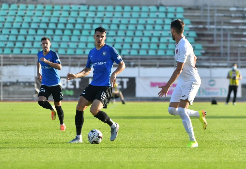 FOTO| Hagi: "Sunt supărat. Am venit să luăm puncte."