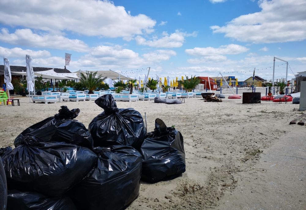  Ce amenzi riscă agenții economici din stațiunea Mamaia care nu respectă graficul de ridicare a deșeurilor