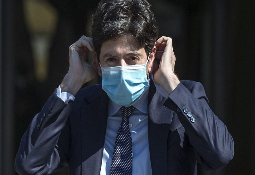 Italia impune carantina pentru persoanele venite din România şi Bulgaria