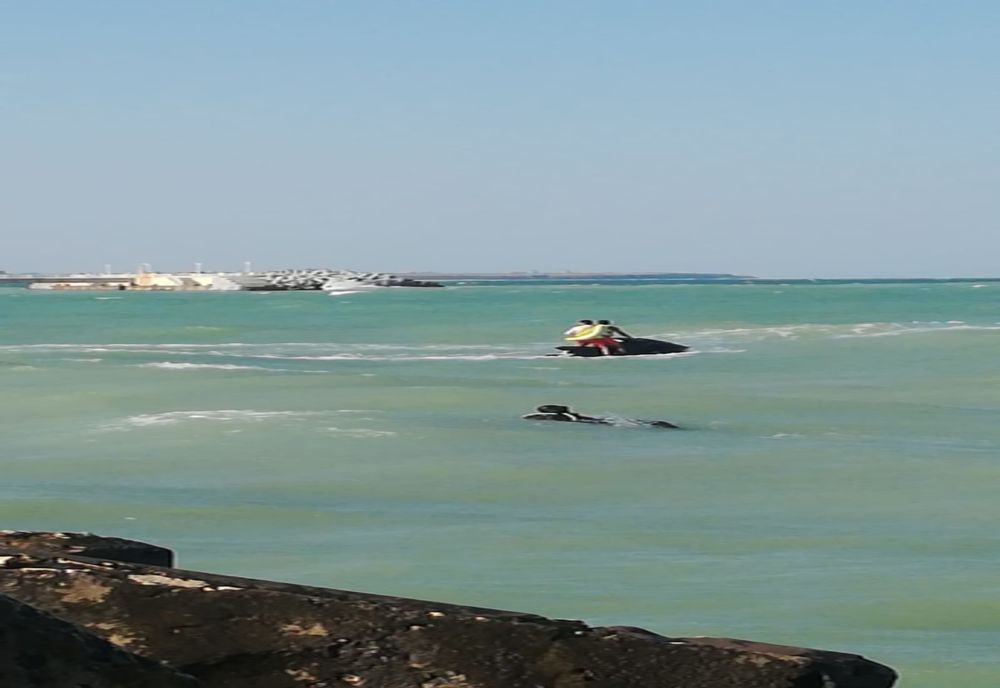 FOTO VIDEO| Un tânăr a dispărut în mare, la Neptun 