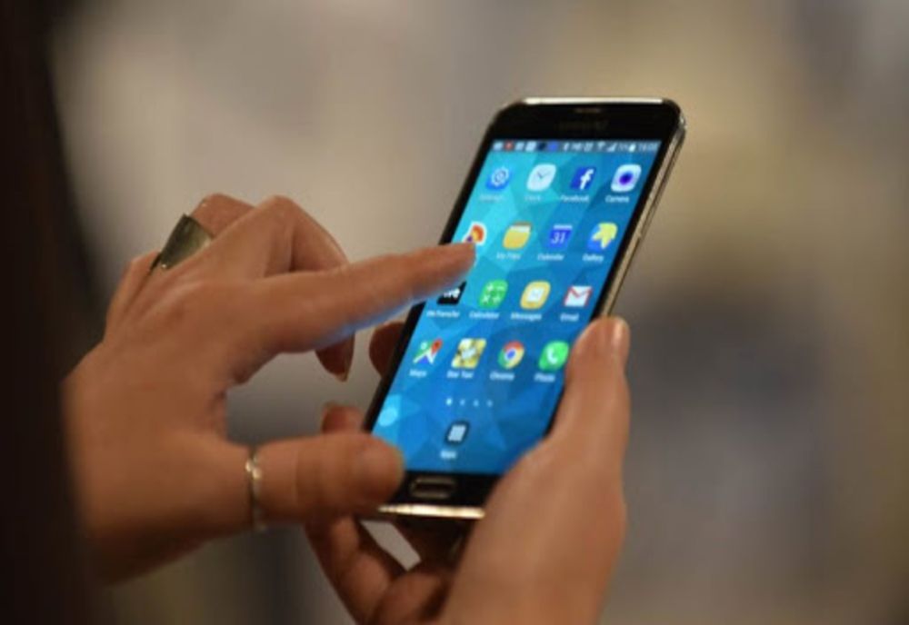 Amendat cu 600 de lei, pentru ca si-a fotografiat buletinul de vot!