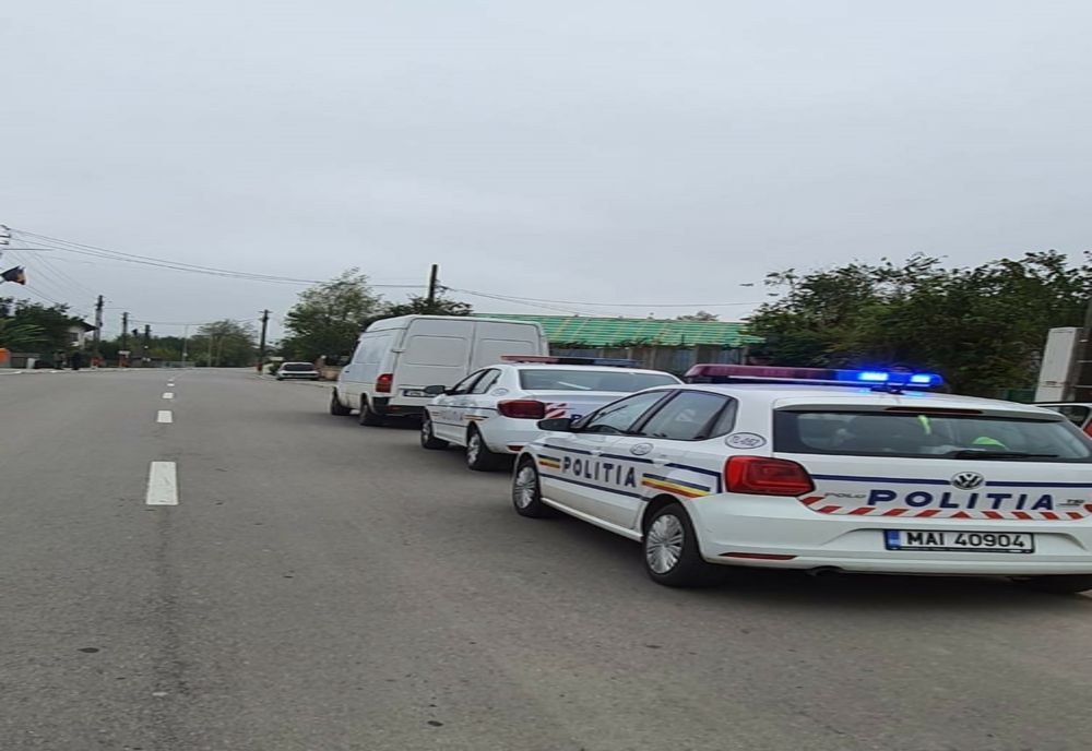 Fetiță de 4 ani spulberată de o mașină