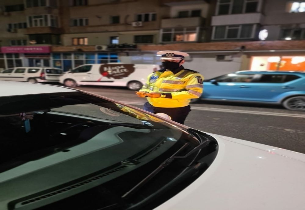 Pericol în trafic. Şoferi prinşi băuţi la volan sau fără permis 