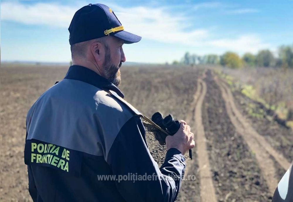 Opt turci opriți din drumul ilegal spre vestul Europei de polițiștii de frontieră