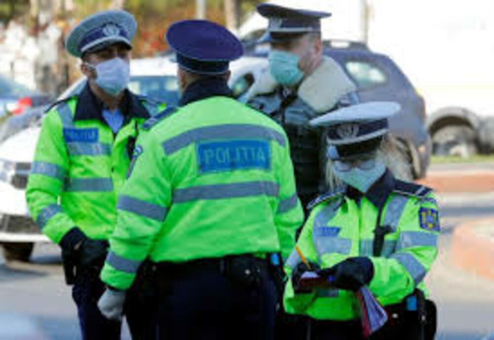 Administratori de restaurante din Constanța și Mangalia, amendați pentru că serveau clienții în spații închise