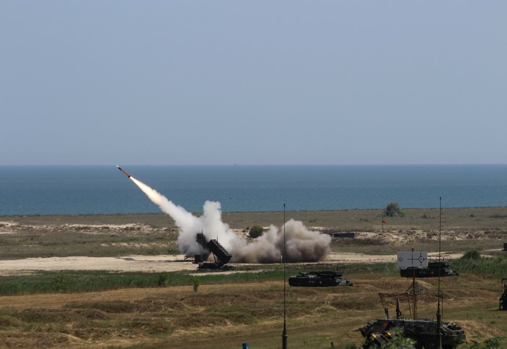    “Bizonul Negru": Ploaie de foc asupra unor ținte aflate în largul Mării Negre