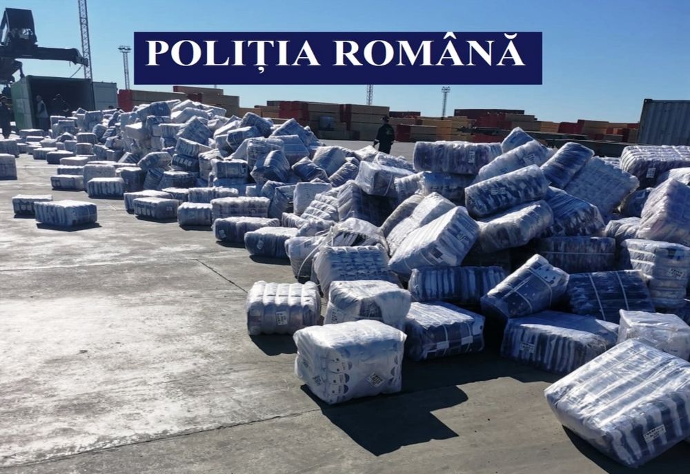 Contrabandă cu șosete în Portul Constanța