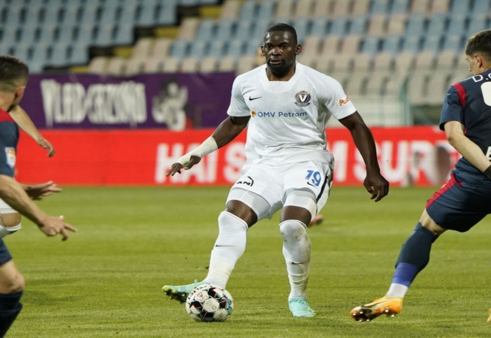 Juvhel Tsoumou a părăsit FC Viitorul