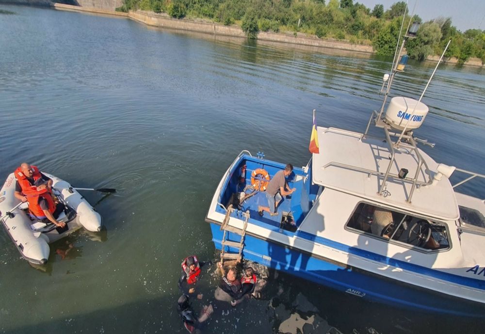 VIDEO Bărbat salvat din Canalul Dunăre Marea Neagră