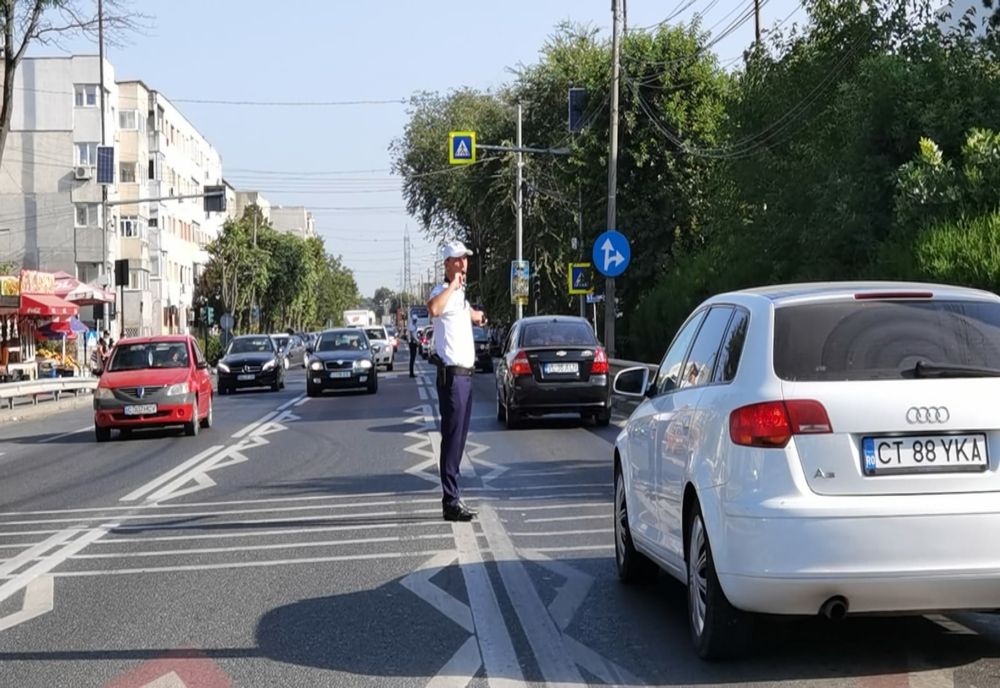 Valori ridicate de trafic pe DN39 Constanța - Mangalia. Recomandările polițiștilor