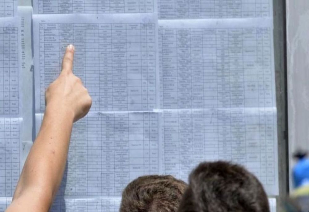 Trei medii de zece la examenul de Bacalaureat în Constanța