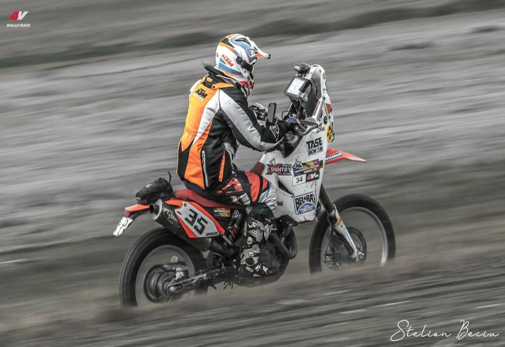 "Dakarul Dobrogei", 4V Rally Raid România ia startul la Constanța