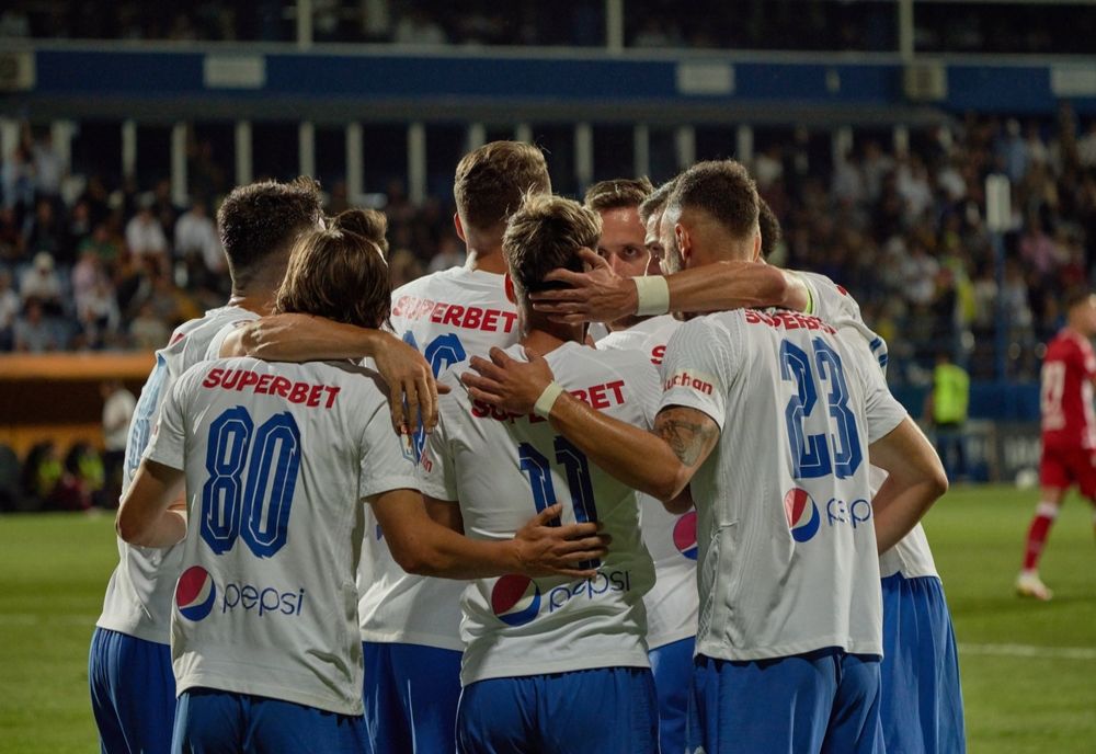 Farul – Dinamo 3-0. Jefte Betancor marchează de la centrul terenului 