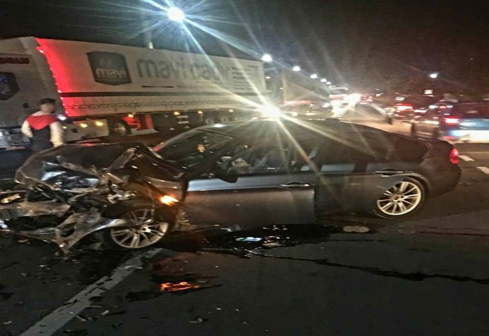 FOTO Accident teribil în Ialomița. Șapte persoane la spital, printre care doi minori