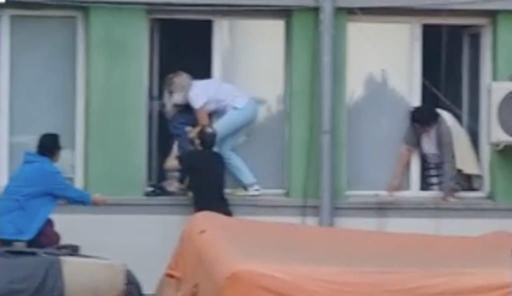 Presa internaţională despre incendiul de la Spitalul de Boli Infecțioase Constanţa