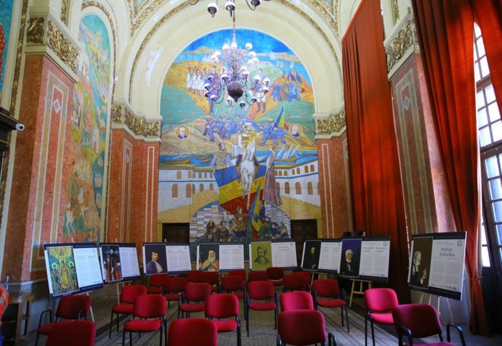 FOTO Expoziția personalităților grecești care au jucat un rol în istoria românilor, la Constanța