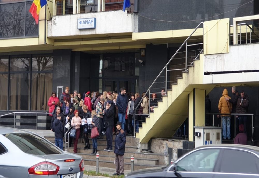 Acord de recunoaștere a vinovăției pentru doi inspectori ANAF Constanța