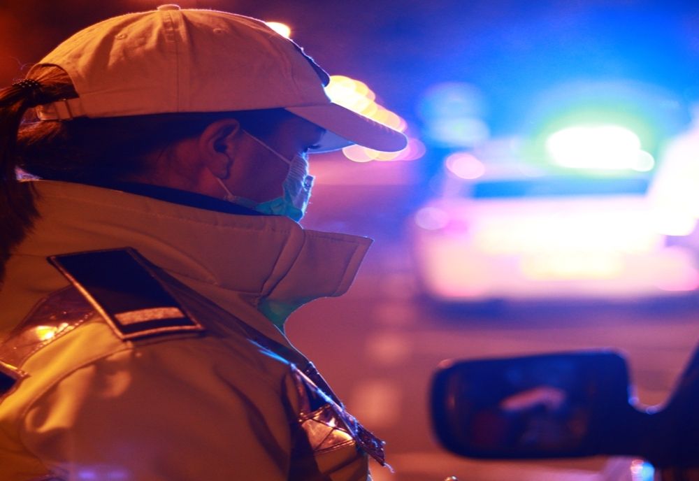 Clienți sechestrați în supermarket. Unei femei însărcinate i s- a făcut rău