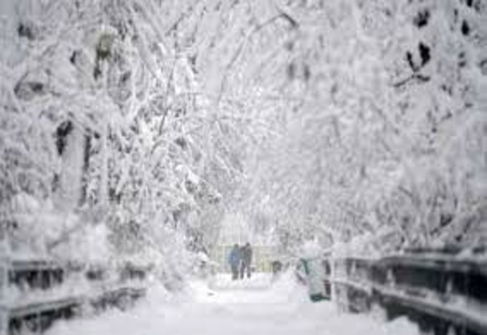 Vreme EXTREMĂ: Cod PORTOCALIU de ploi abundente, cod GALBEN de ninsori viscolite - HARTA