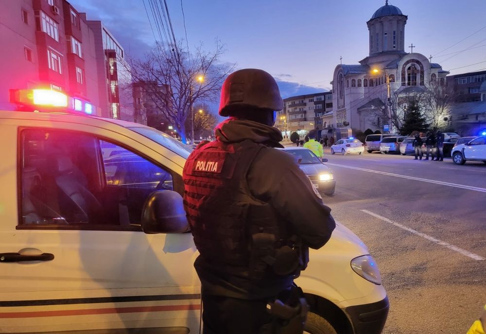 Politia a ieșit pe străzi în Năvodari. Controale drastice