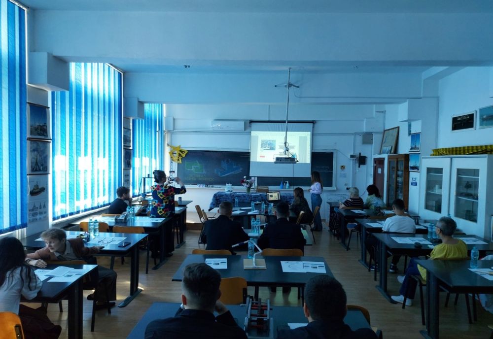 Peste 100 de participanți la Conferinţa TEHNONAV JUNIOR 2022