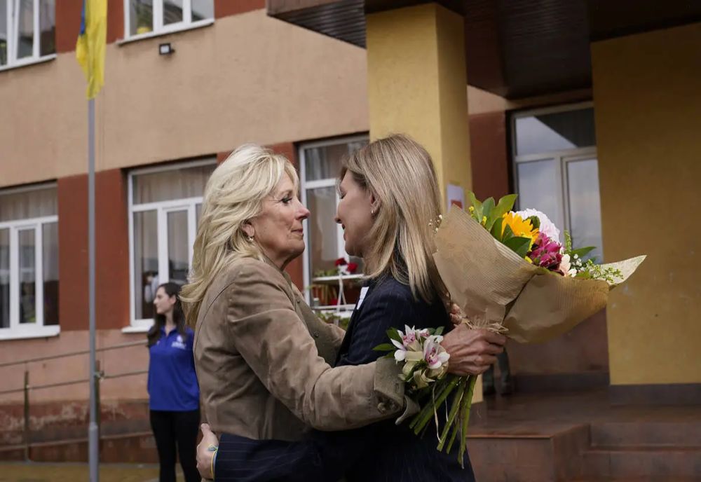 Jill Biden s-a întâlnit cu Olena Zelenska, soția președintelui Zelenski