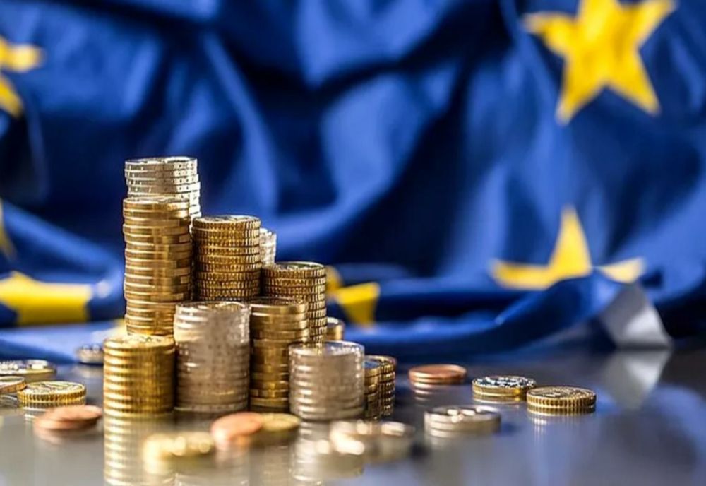 România nu îndeplineşte condiţiile pentru adoptarea monedei euro - Concluzia Comisiei Europene
