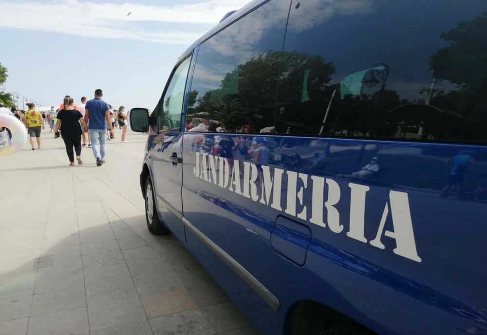 Suspect de înşelăciune depistat de jandarmi
