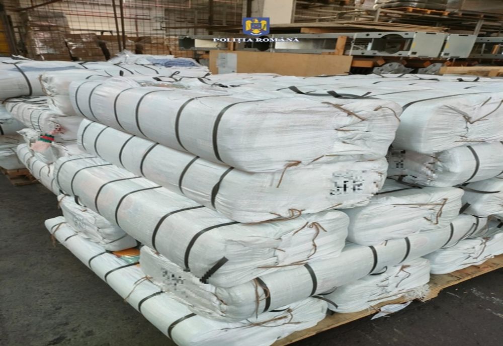 Captură a polițiștilor constănțeni: țesături contrafăcute de peste 5 milioane de lei