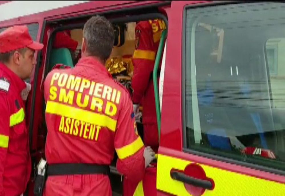 Accident pe DN22A/ Impact între o căruță și un autoturism 