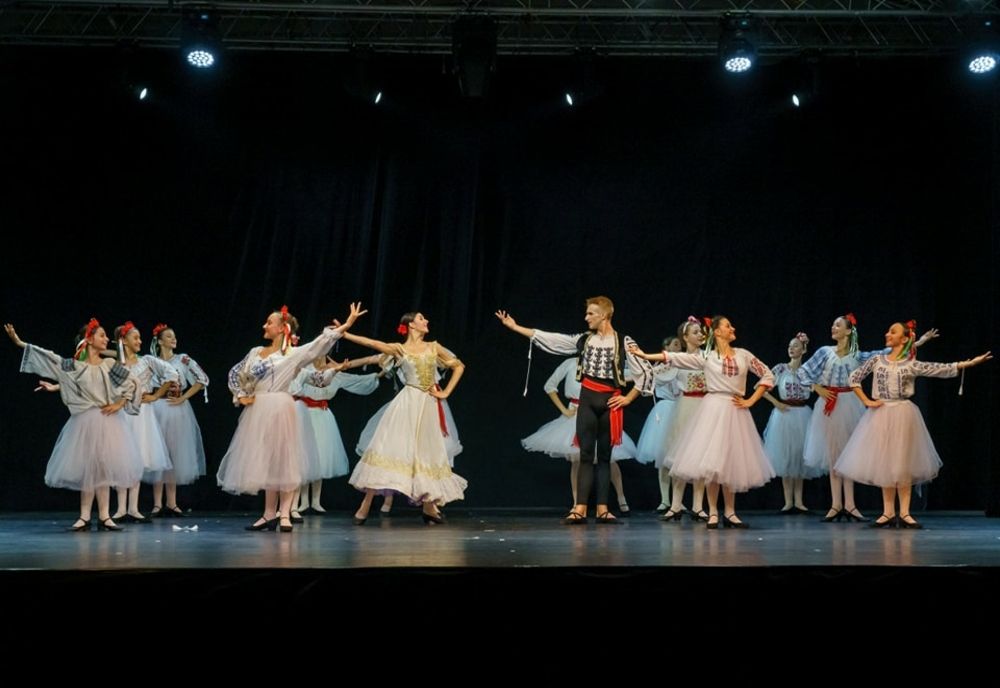 FOTO VIDEO Stars Gala. Regal de balet la malul mării